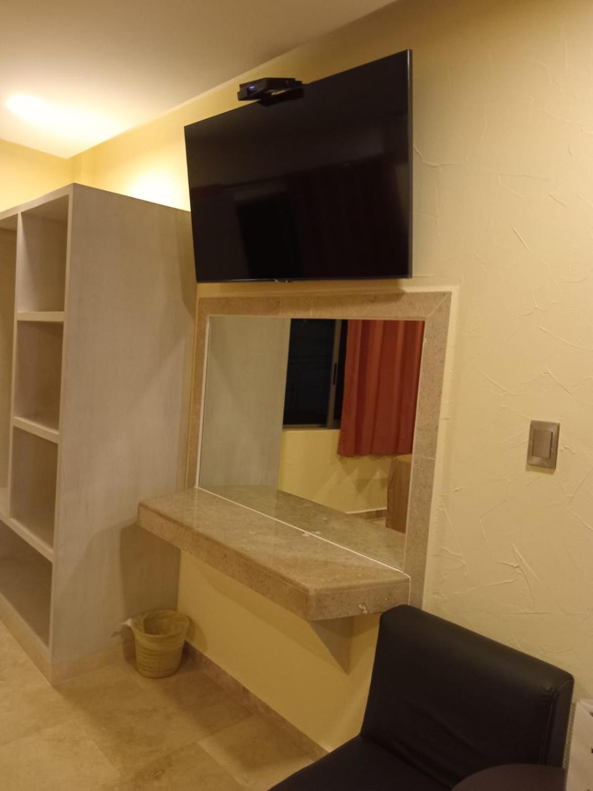 Hotel Parador Del Rey 테믹스코 외부 사진